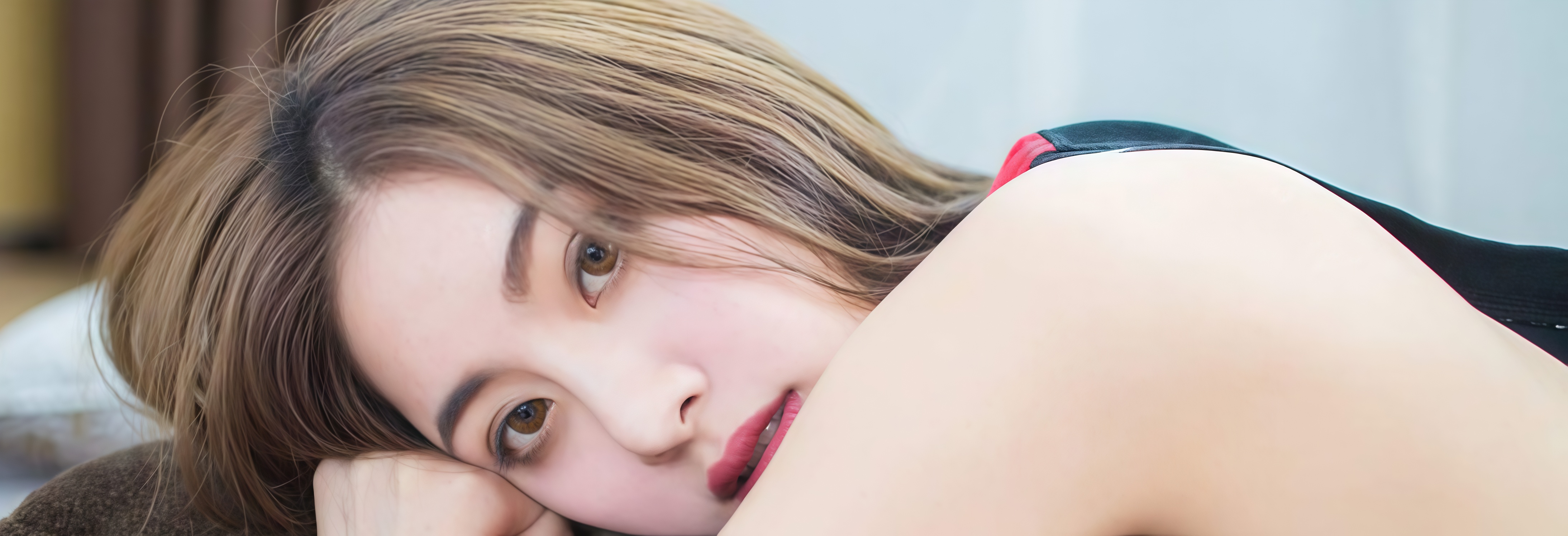 吃瓜社区是国内现存最老牌、资源最全的黑料聚合站，号称“黑料界大英博物馆”。首页经典黑红配色，置顶“每日精选大瓜”+实时滚动，分区细致：